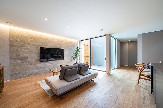 広々LDKと中庭でゆったり過ごせる平屋の家 アイキャッチ画像