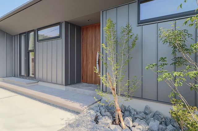 愛猫と暮らす、センスが光る住まい。 アイキャッチ画像