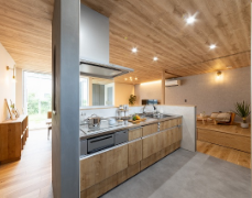 グレー×木目が可愛い平屋の家